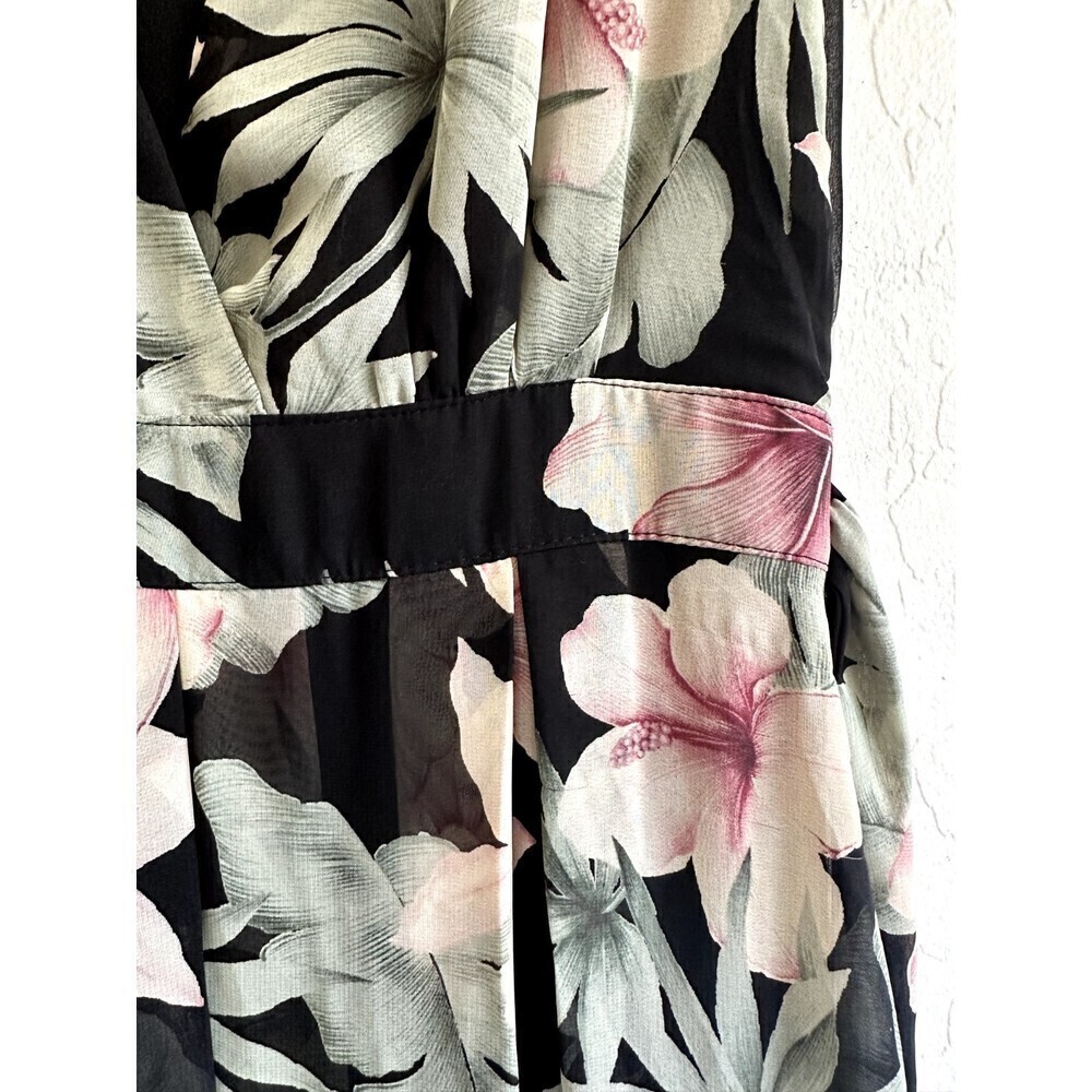Lulu’s Woman's Sleeveless Floral Maxi Dress Size M Travel Vacay Boho Event - Picture 12 of 16